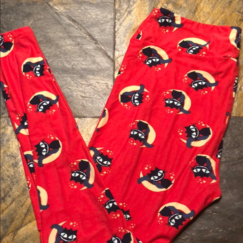 Vintage Halloween Leggings